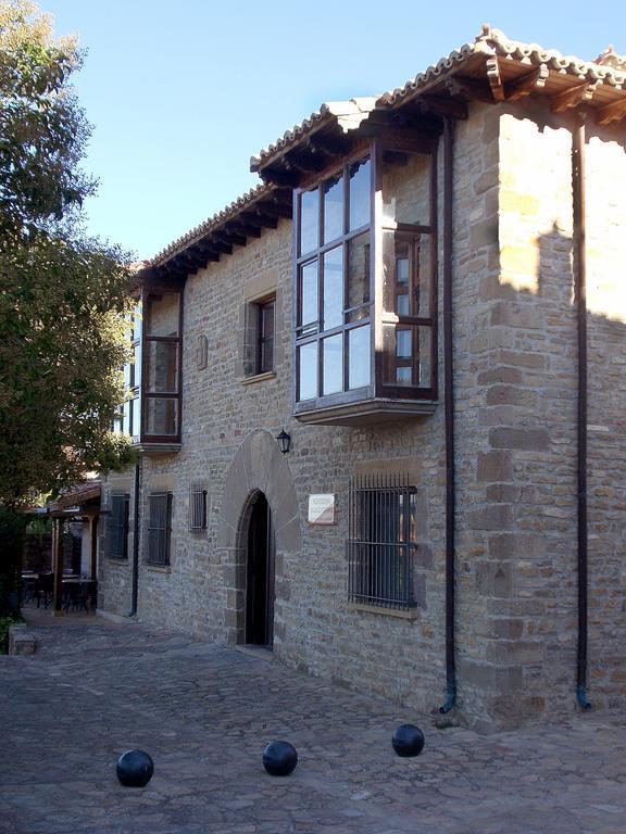 Hospederia Villa De Pintano ภายนอก รูปภาพ